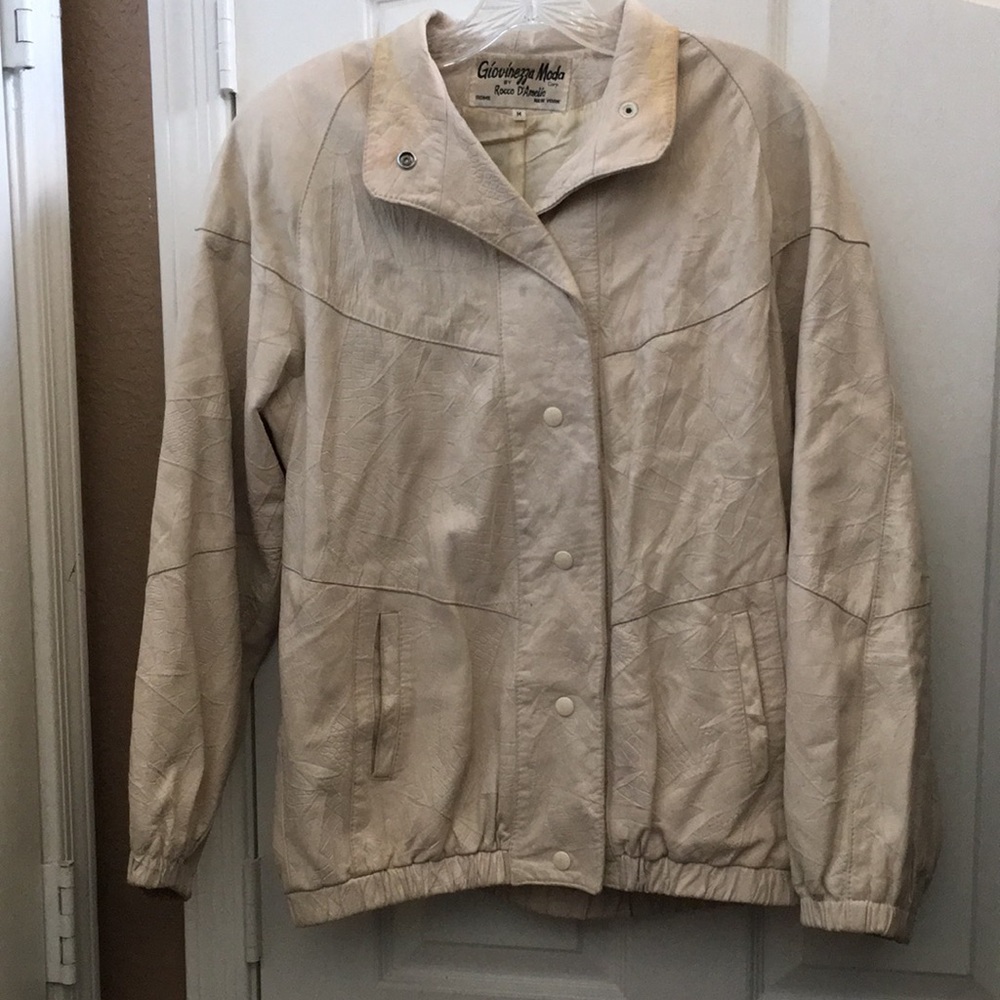 FINAL MARKDOWN Vintage ladies leather jacket medium